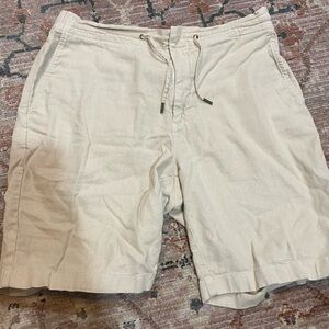 Barbour Cream Flat Front Shorts